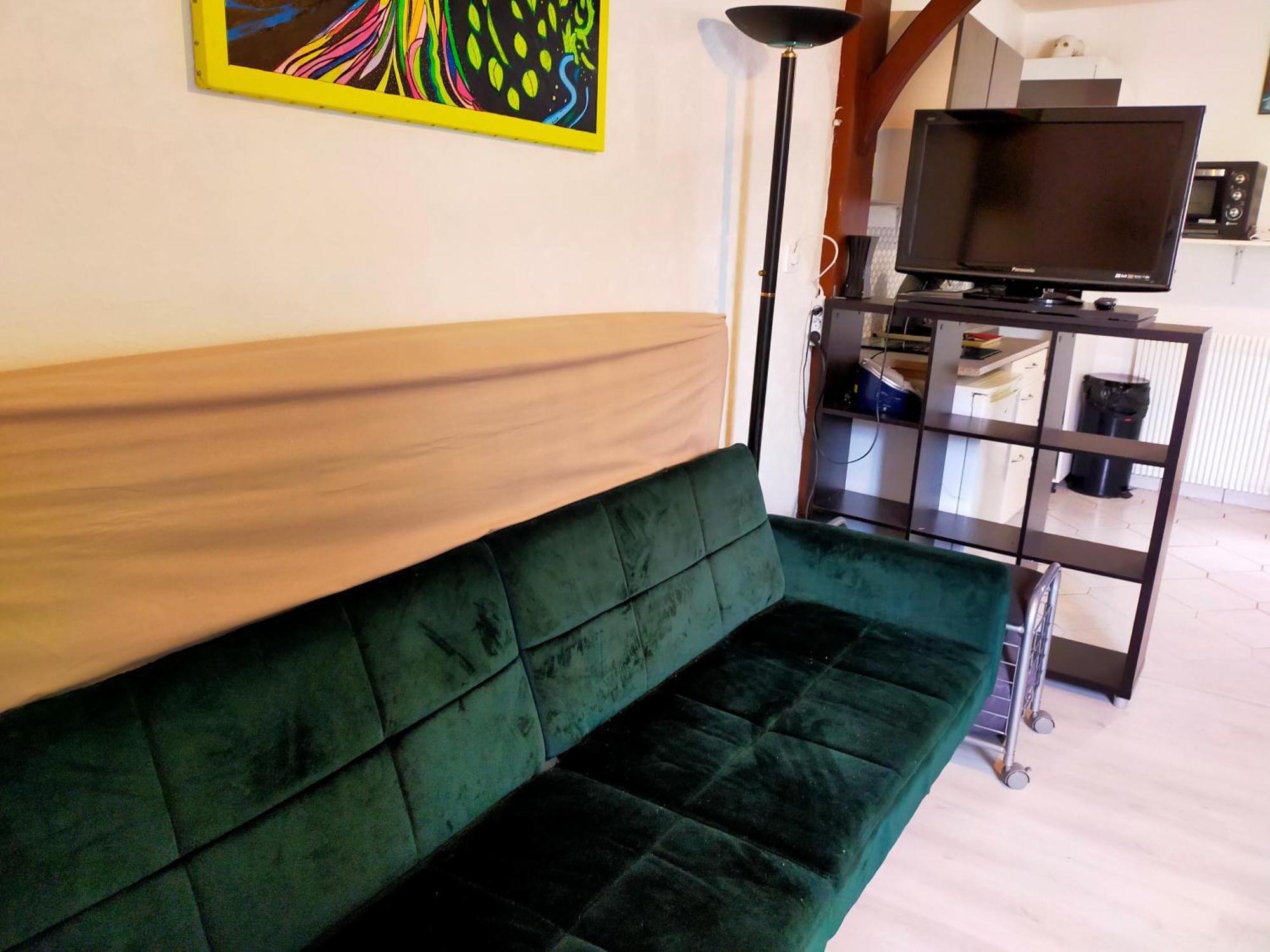 Studio En Rdc Avec Balcon Centre Vitre מראה חיצוני תמונה