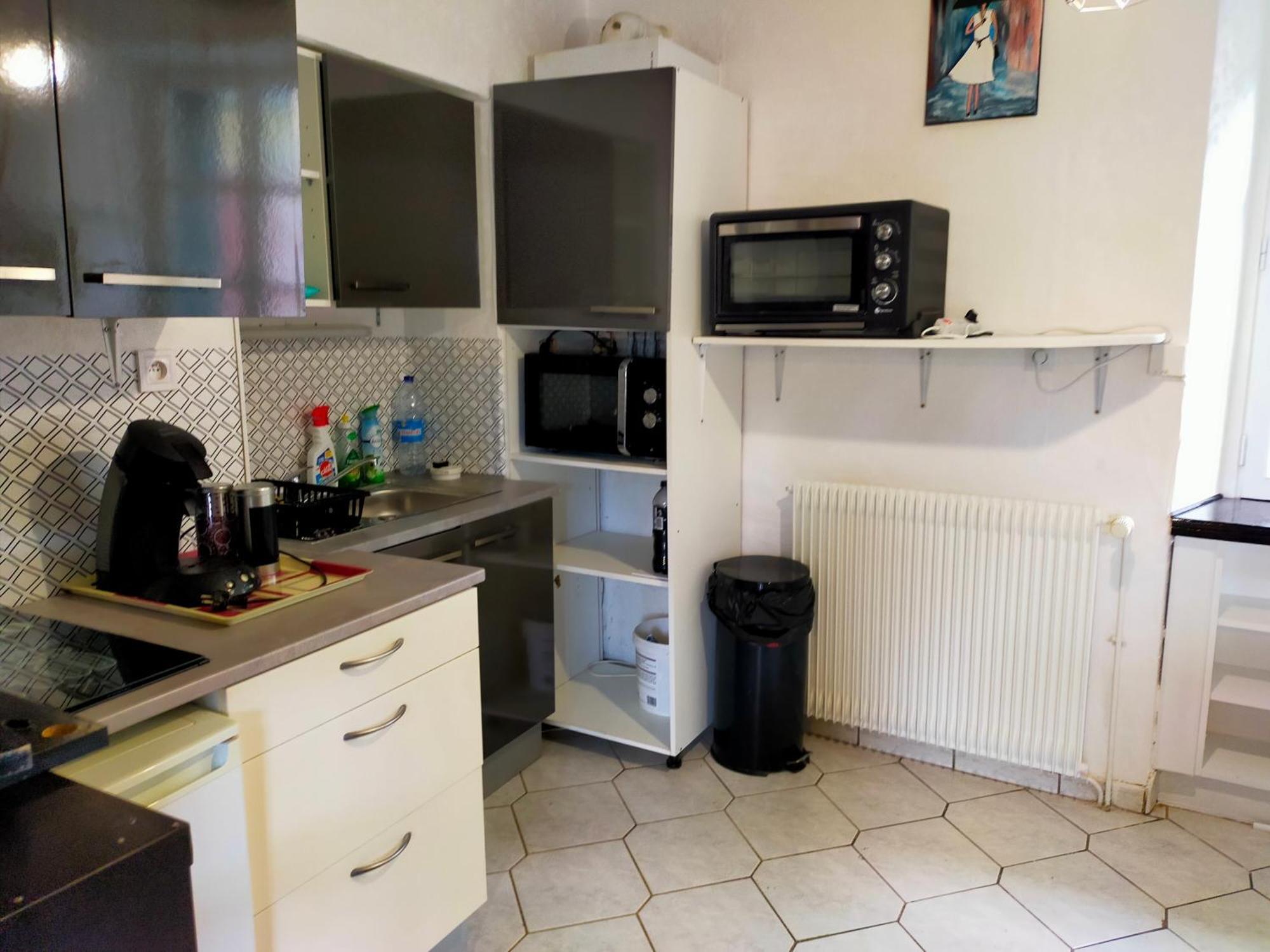 Studio En Rdc Avec Balcon Centre Vitre מראה חיצוני תמונה